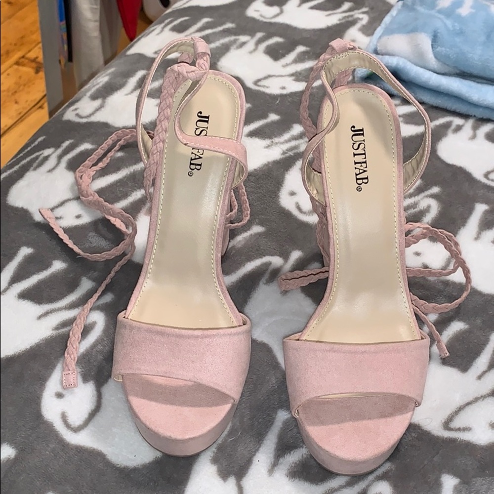 Brand new heels never worn